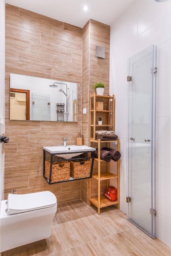 Cosy & Renovated 2bd Flat Near Vitoshka By Flat Mаnager Sofia